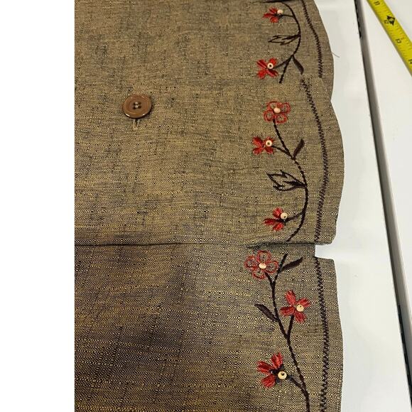 Sag Harbor 2 piece tan pant set with fall like flower embroidered on jacket/top - Picture 6 of 10